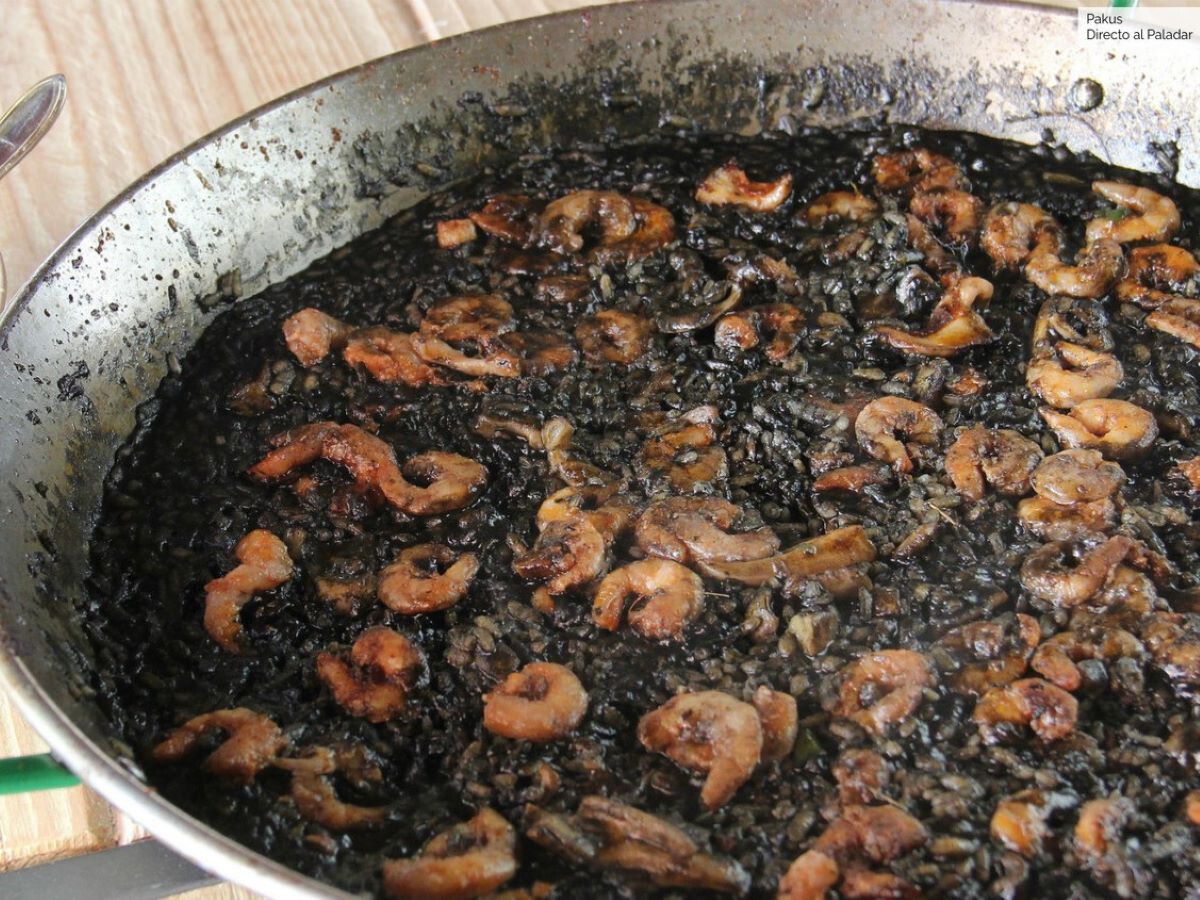 Arroz Negro con arroz bomba
